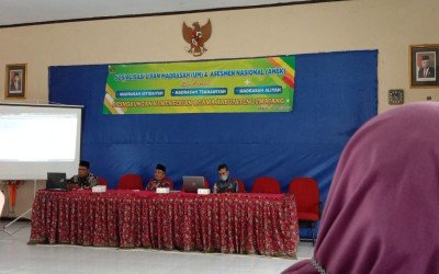 Sosialisasi Ujian Madrasah (UM) dan Pendampingan Asesmen Nasional (ANBK) bagi Proktor Madrasah di Lingkungan Kantor Kementerian Agama Kab. Lumajang
